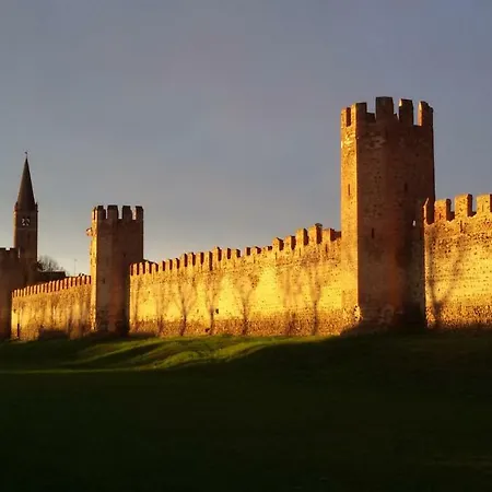 Casa vacanze Petrarca *