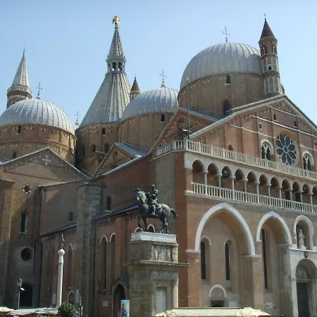 Petrarca Holiday home